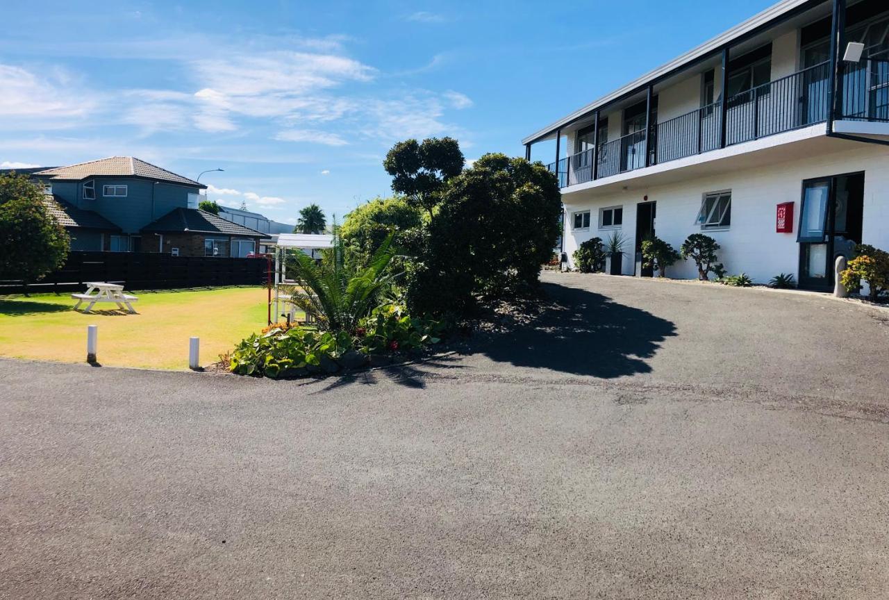 Blue Haven Motel Mount Maunganui Exterior photo