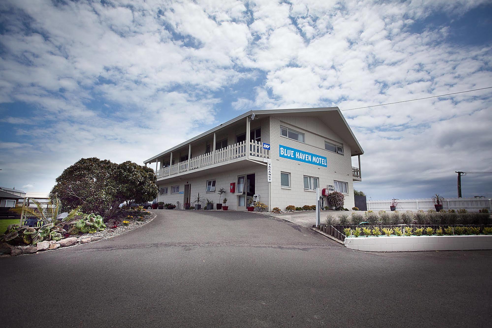 Blue Haven Motel Mount Maunganui Exterior photo